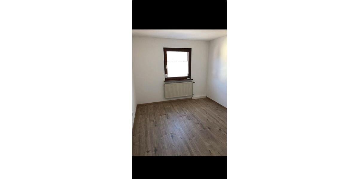 Etagenwohnung Kehl - 2 Zimmer, 60 m&sup2;, 900&euro; | Angebot:26411659