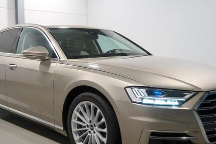 Audi A8 155.000 km 39.800 &euro; Hürth bei Köln 50354