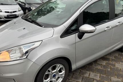Ford B-Max 186.000 km 4.499 &euro; Neuss 41462
