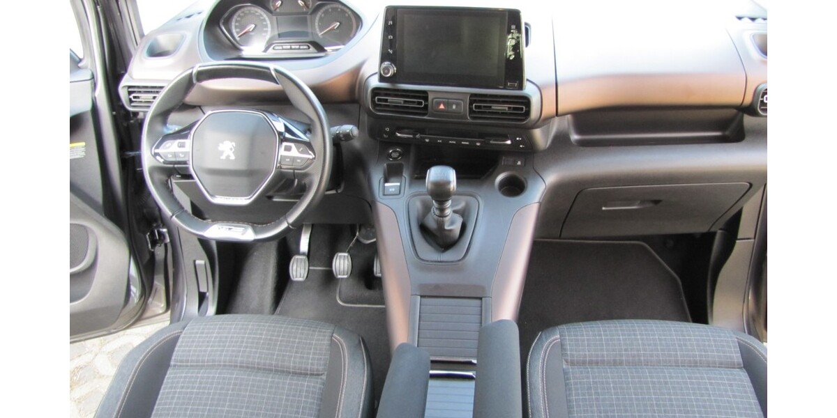 Peugeot Rifter GT-Line L2 53.975 km 20.900 &euro; Böhlen 04564