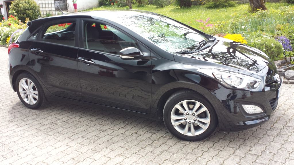 Hyundai i30 176.000 km 5.200 &euro; Waakirchen 83666