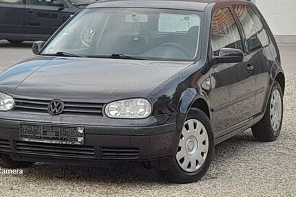 VW Golf 185.000 km 1.600 &euro; Bruckberg 84079