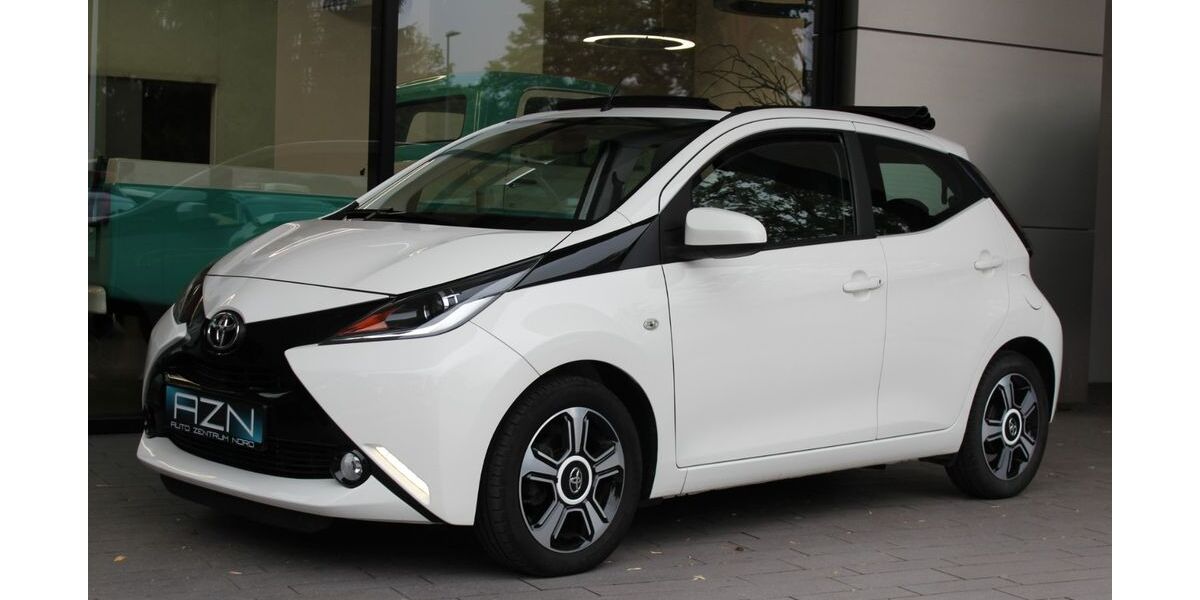 Toyota Aygo (X) 44.000 km 8.995 &euro; Chemnitz 09114