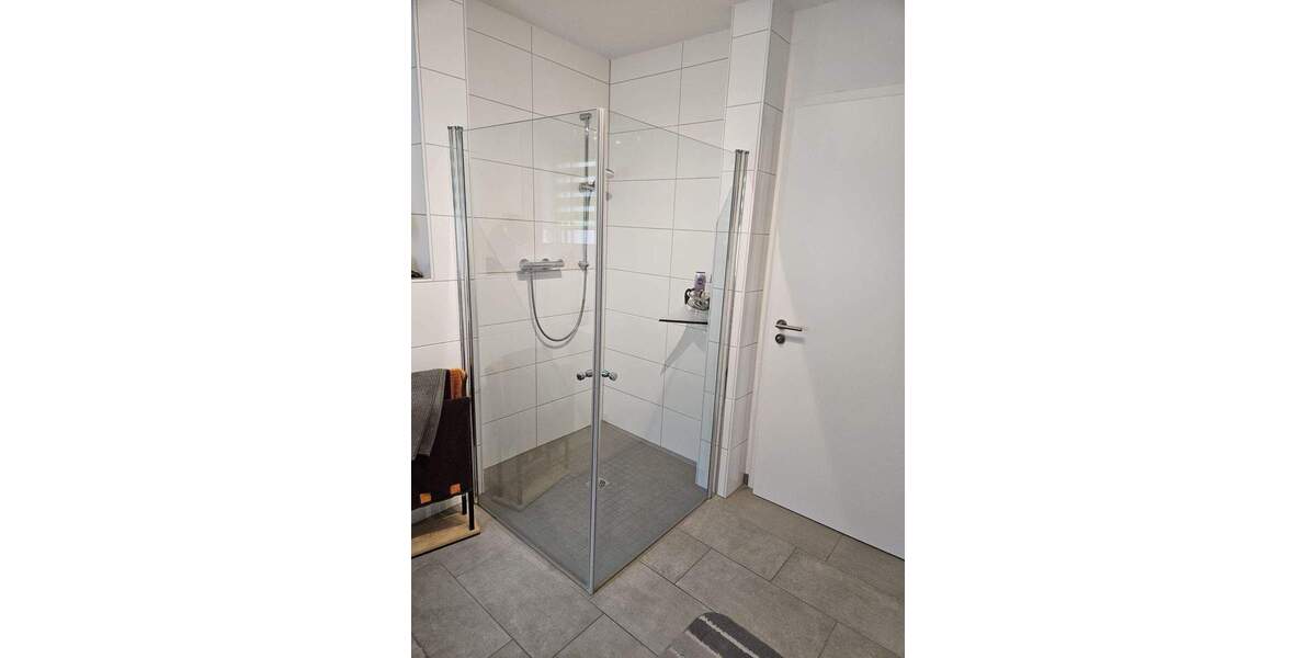 Etagenwohnung Menden Lendringsen - 2 Zimmer, 77 m&sup2;, 925&euro; | Angebot:26275577