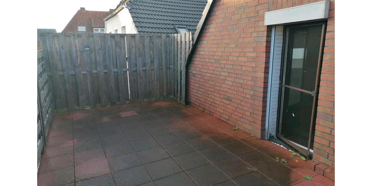 Einfamilienhaus Wesselburen - 3 Zimmer, 110 m&sup2;, 150.000&euro; | Angebot:24717158