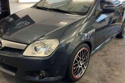 Opel Tigra 218.049 km 1.500 &euro; Dorn-Assenheim (Reichelsheim (Wetterau)) 61203