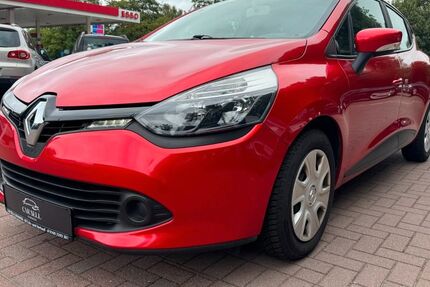 Renault Clio 113.000 km 4.999 &euro; Cuxhaven 27474