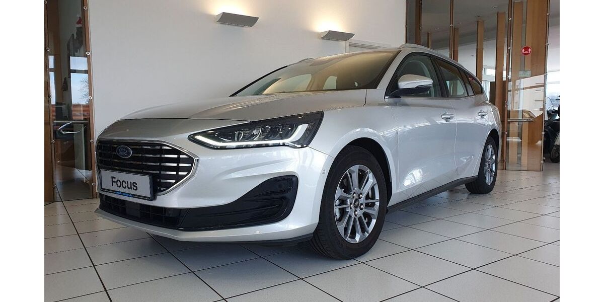 Ford Focus 61.300 km 18.500 &euro; Köln 51149