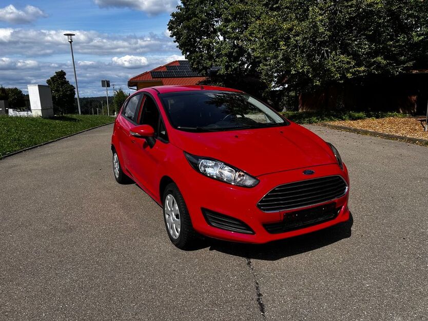 Ford Fiesta 95.830 km 6.900 € Furtwangen 78120