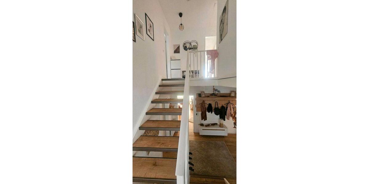 Reihenhaus Osterholz-Scharmbeck Scharmbeck - 6.5 Zimmer, 140 m&sup2;, 380.000&euro; | Angebot:26416056