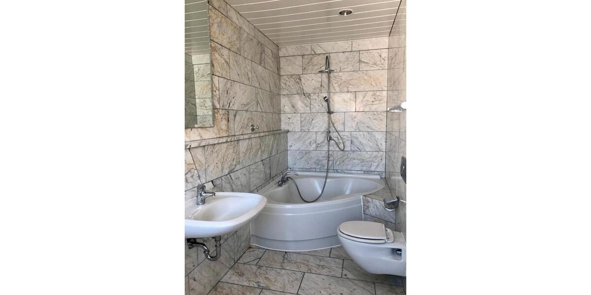Einfamilienhaus Osnabrück - 3 Zimmer, 140 m&sup2;, 1.150&euro; | Angebot:26446975
