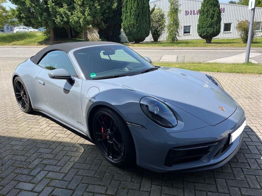 992