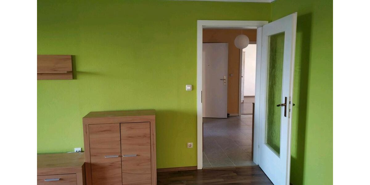 Wohnung zum Verkaufen - zentral + hell + großzügig 4 zimmer