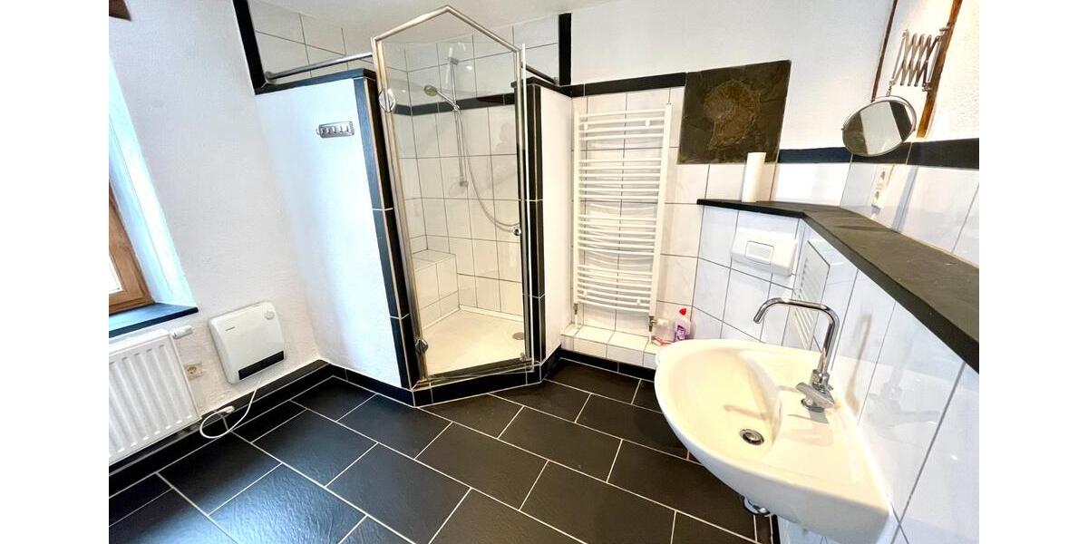 Einfamilienhaus Kalt - 5.5 Zimmer, 120 m&sup2;, 980&euro; | Angebot:25887855