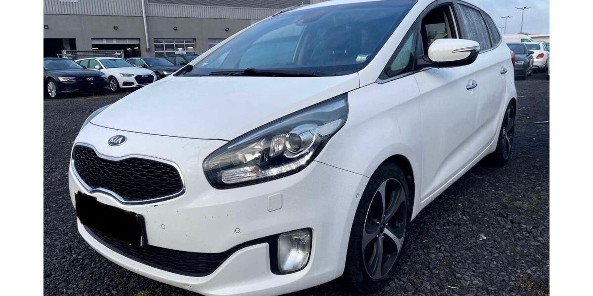 Kia Carens 175.000 km 8.800 € Frankfurt am Main 60386