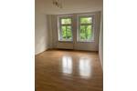 Großzügige 3-Zimmer mit Balkon, Wannenbad und Laminat in Bestlage!