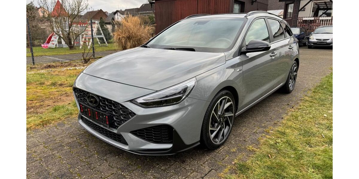 Hyundai i30 111.000 km 18.999 &euro; Limburg-Linter 65550