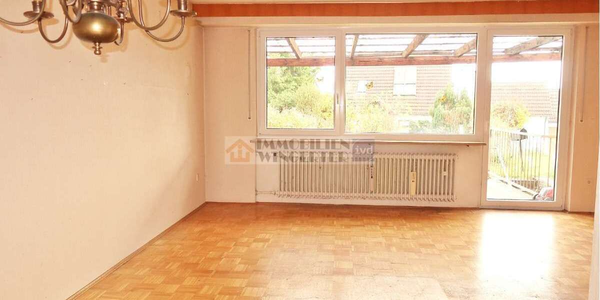 Einfamilienhaus Lappersdorf - 6 Zimmer, 136 m&sup2;, 395.000&euro; | Angebot:24632406