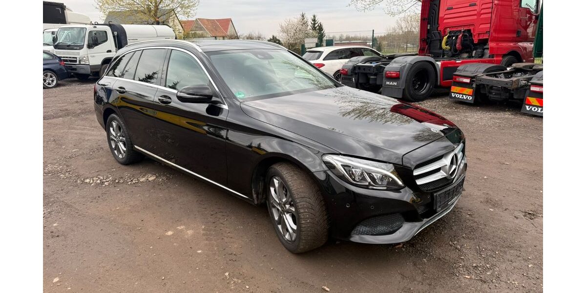 Mercedes-Benz C 220 105.000 km 16.990 &euro; Hainichen 09661