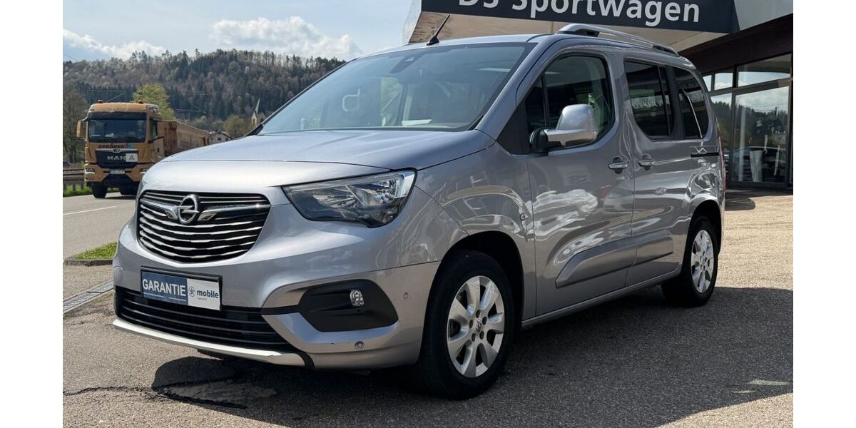 Opel Combo 135.652 km 10.499 &euro; Epfendorf 78736