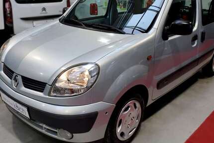 Renault Kangoo 100.390 km 11.980 &euro; Neukirchen-Vluyn 47506