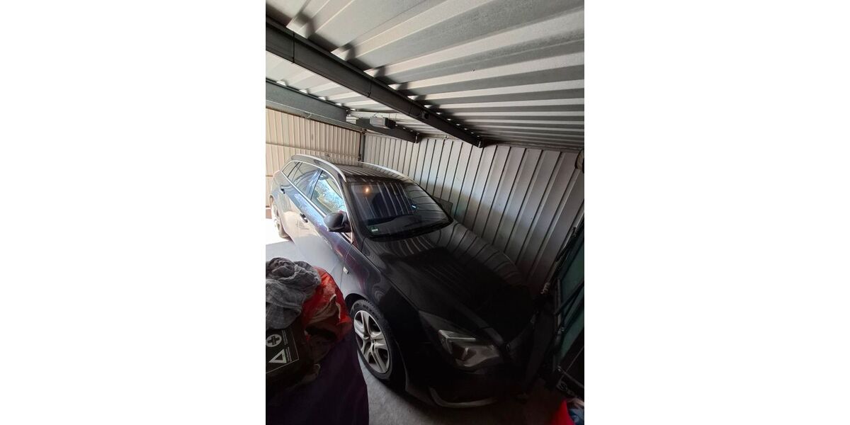 Opel Insignia 334.000 km 4.000 &euro; Bernburg (Saale) 06406