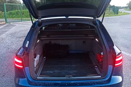 Audi A4 179.000 km 21.400 € Berg 76768