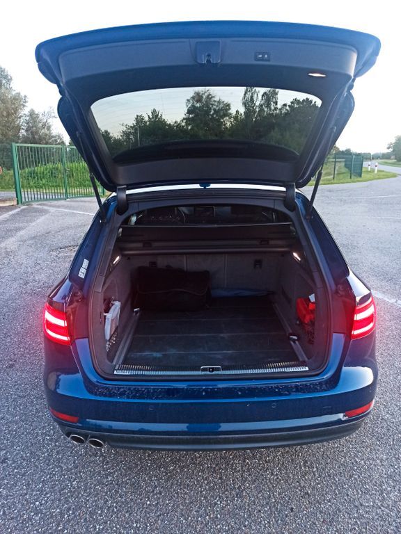 Audi A4 179.000 km 21.400 € Berg 76768