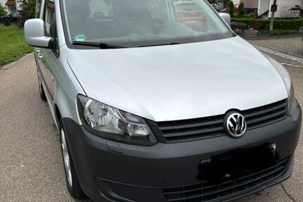 VW Caddy 215.000 km 5.100 &euro; Syrgenstein 89428