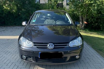 VW Golf 215.000 km 800 &euro; Bad Sachsa 37441