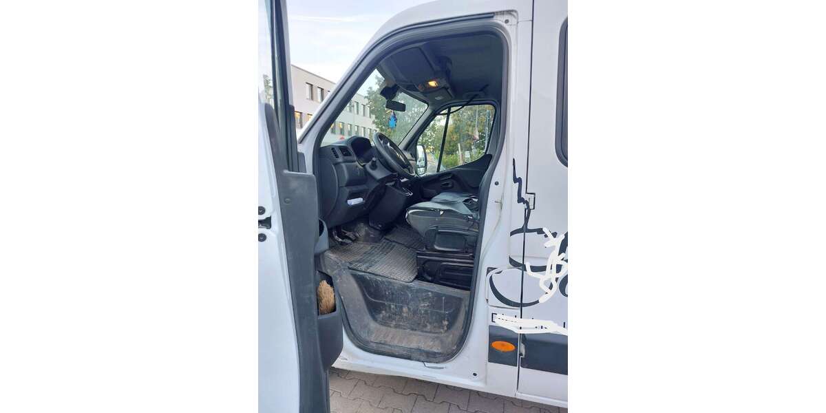Renault Master 77.300 km 12.650 &euro; Schmitten 61389