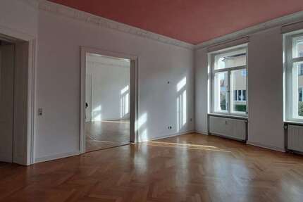 Wohnung Zittau - 6 Zimmer, 178 m&sup2;, 249.000&euro; | Angebot:22048257