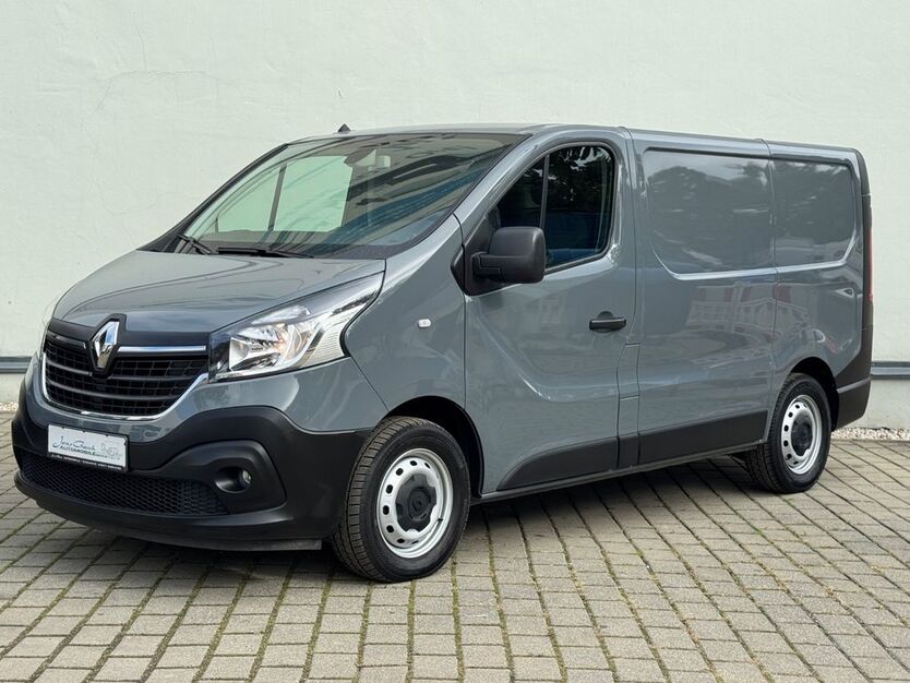 Renault Trafic 32.915 km 24.985 € Chemnitz 09120