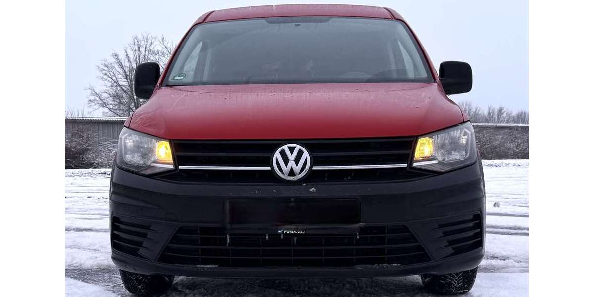 VW Caddy 178.000 km 6.950 &euro; Rottenburg a. d. Laaber (Niederbayern) 84056