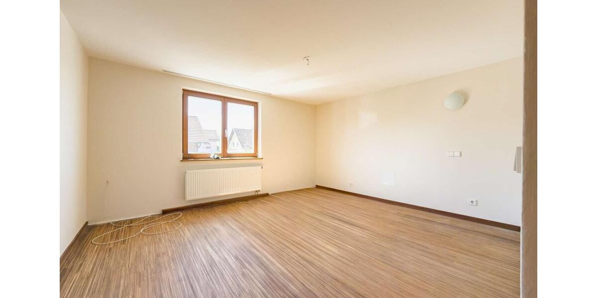Etagenwohnung Pocking - 5 Zimmer, 187 m&sup2;, 1.440&euro; | Angebot:26144033