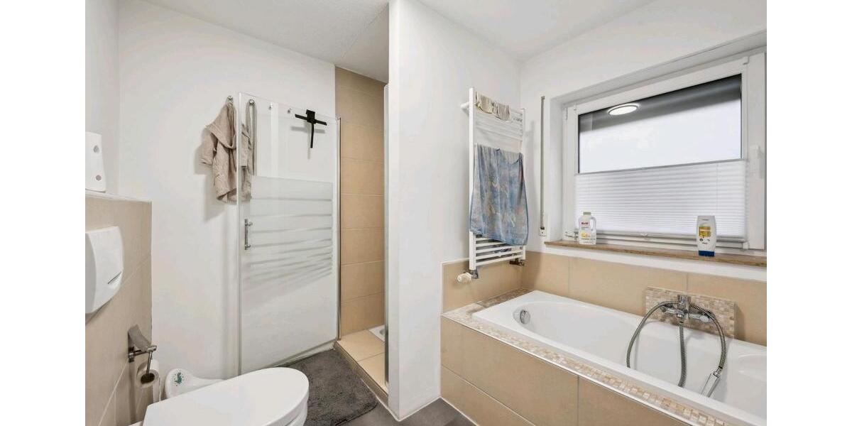 Dachgeschoßwohnung Cleebronn - 4 Zimmer, 85 m&sup2;, 1.500&euro; | Angebot:26652356