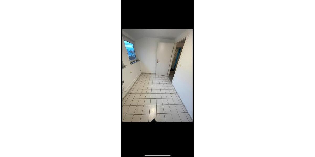 Etagenwohnung Delmenhorst Düsternort - 4 Zimmer, 80 m&sup2;, 950&euro; | Angebot:25861264