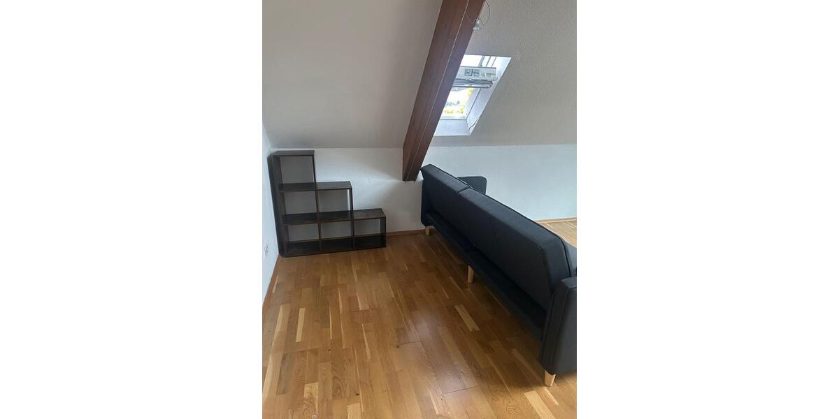 Dachgeschoßwohnung Köln Porz - 1.5 Zimmer, 31 m&sup2;, 117.000&euro; | Angebot:26851726