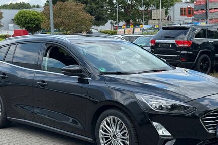 Ford Focus 67.235 km 16.900 &euro; Alsdorf 52477
