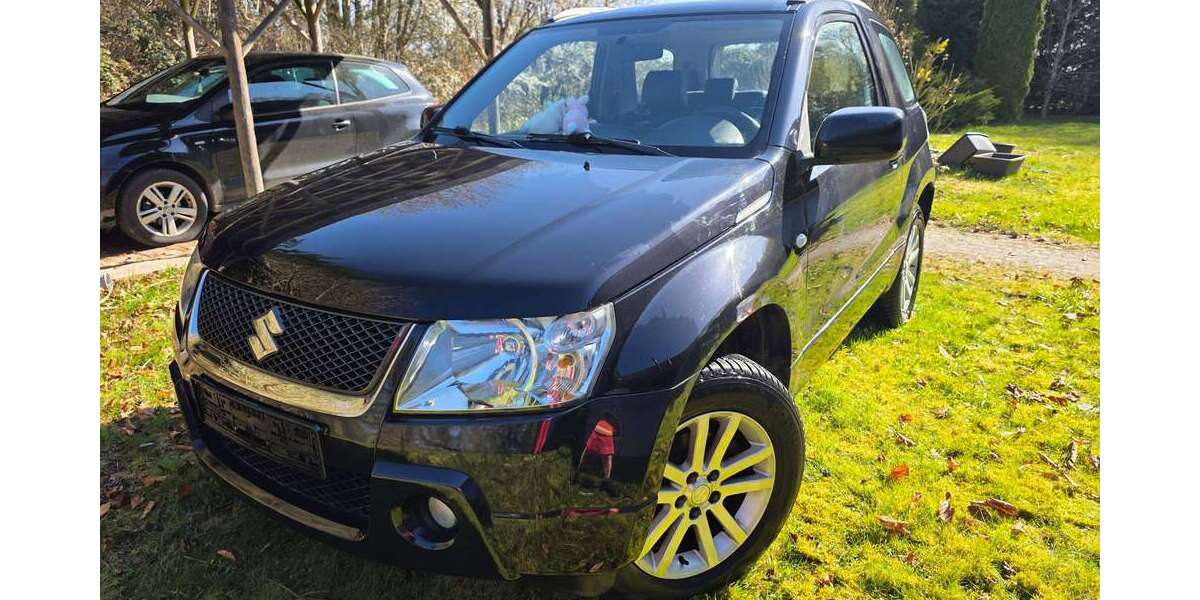 Suzuki Grand Vitara 112.000 km 5.900 &euro; Ahrenshagen 18320