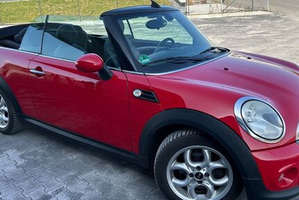 Mini Cooper D Cabrio 152.000 km 7.100 &euro; Kottenheim 56736