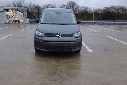 VW Caddy Maxi 17.000 km 34.900 € München 80686