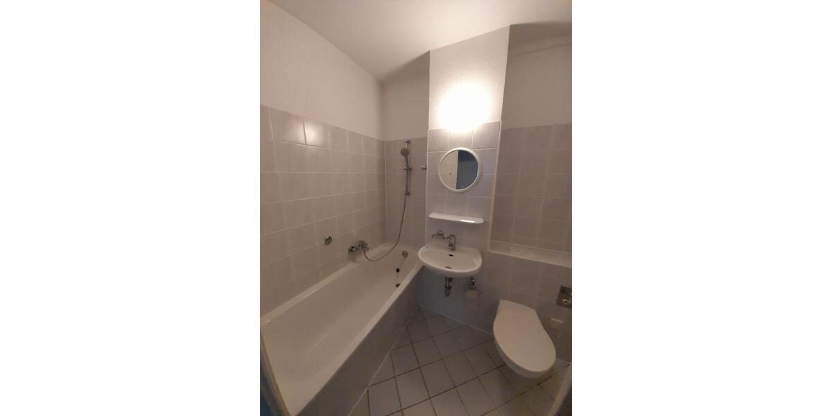 Etagenwohnung Potsdam Industriegelände - 3 Zimmer, 61 m&sup2;, 521&euro; | Angebot:26675151