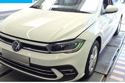 VW Polo 17.907 km 16.930 &euro; Stuttgart 70563