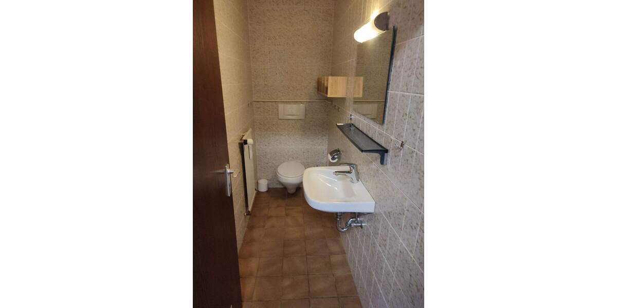 Etagenwohnung Bad Wildbad - 3 Zimmer, 104 m&sup2;, 175.000&euro; | Angebot:25097163