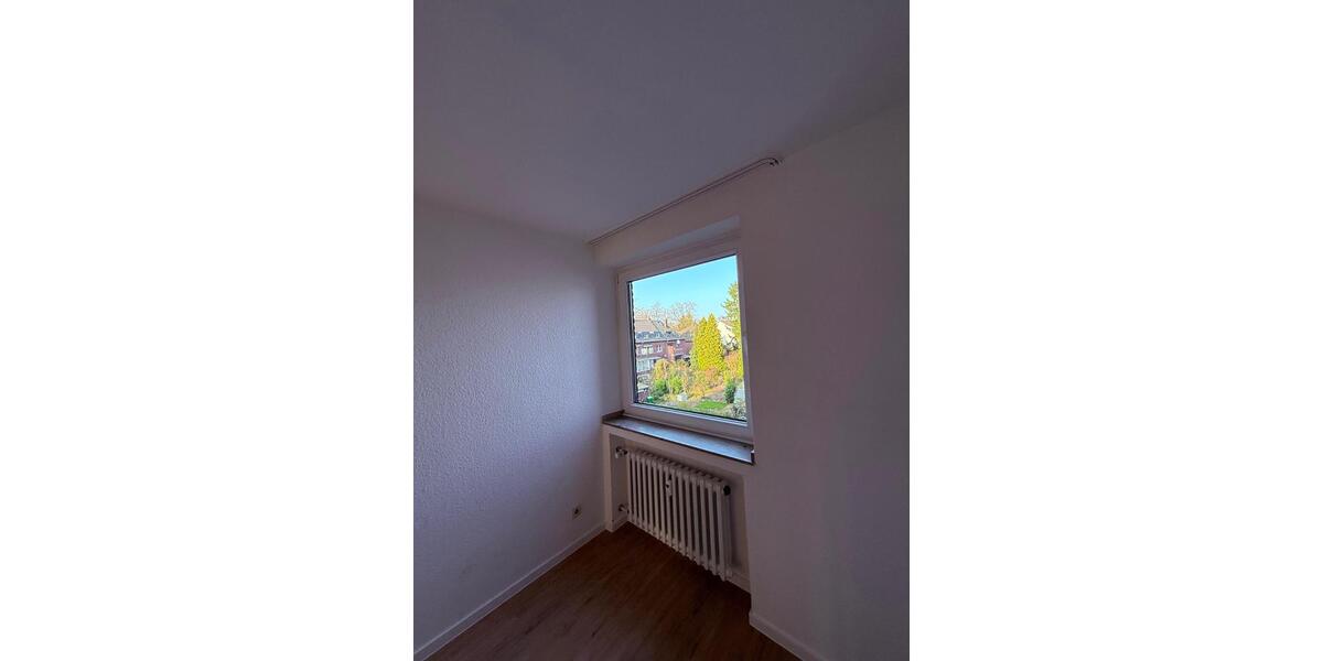 Etagenwohnung Krefeld Bockum - 3 Zimmer, 62 m&sup2;, 176.700&euro; | Angebot:26414905