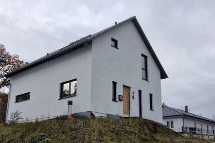 Haus zum Kaufen in Wiehl 735.000 € 226 m² 6 zimmer