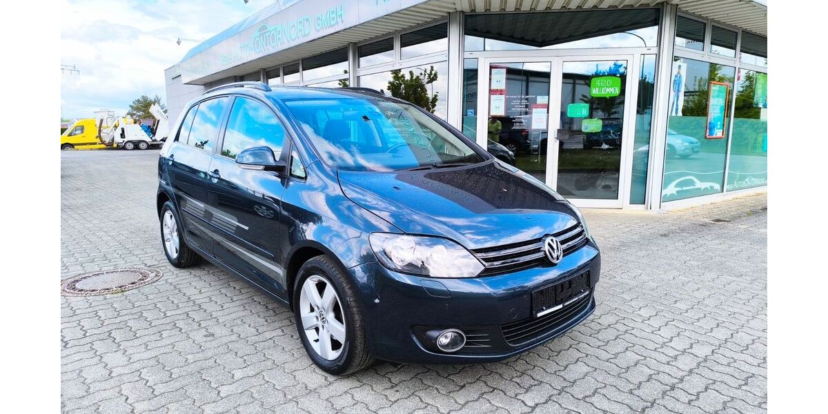 VW Golf 176.586 km 7.950 &euro; Neubrandenburg 17036