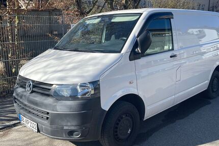 VW T5 Transporter 229.000 km 7.200 &euro; Magstadt 71106