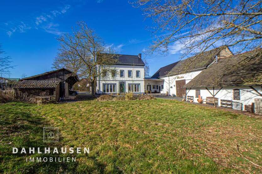 Haus zum Kaufen in Asbach 549.000 € 213.3 m²